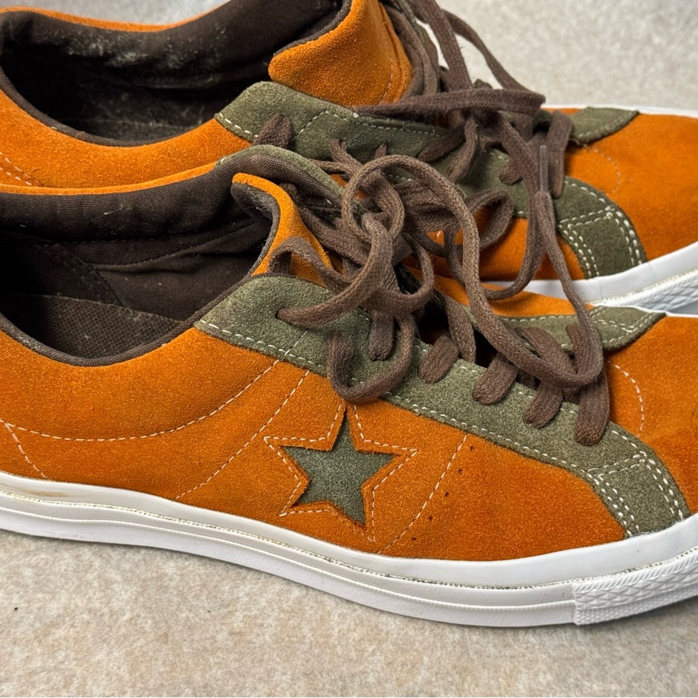 NEW w/o Box 📦 Converse Mandarin Orange and Olive Green Star Retro Kicks-Sneakers